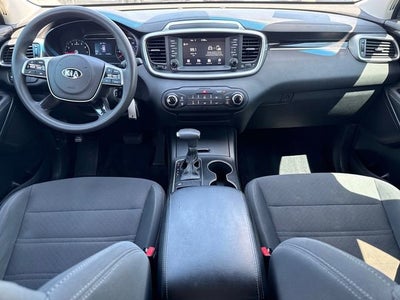 2020 Kia Sorento LX