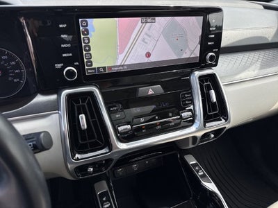2022 Kia Sorento SX