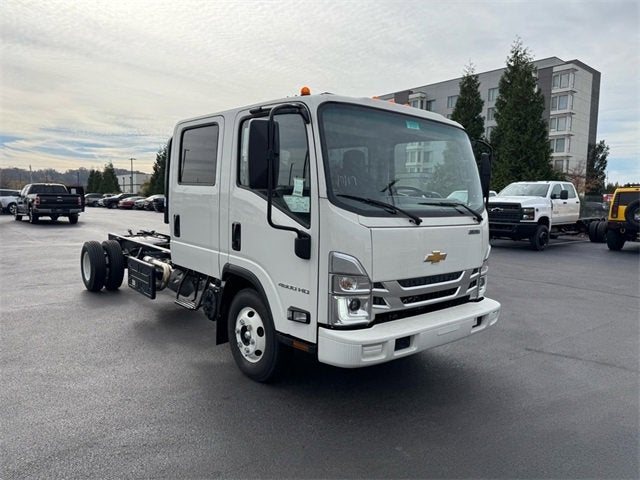 2024 Chevrolet Low Cab Forward 4500 HD MEDIUM ASH GRAY
