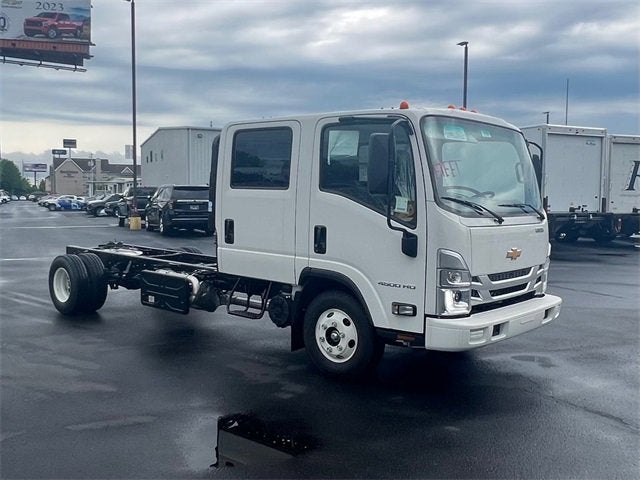 2024 Chevrolet Low Cab Forward 4500 HD MEDIUM ASH GRAY