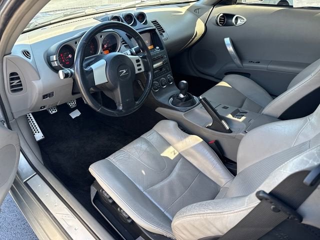 2005 Nissan 350Z Touring