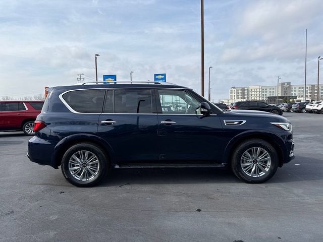 2024 INFINITI QX80 LUXE