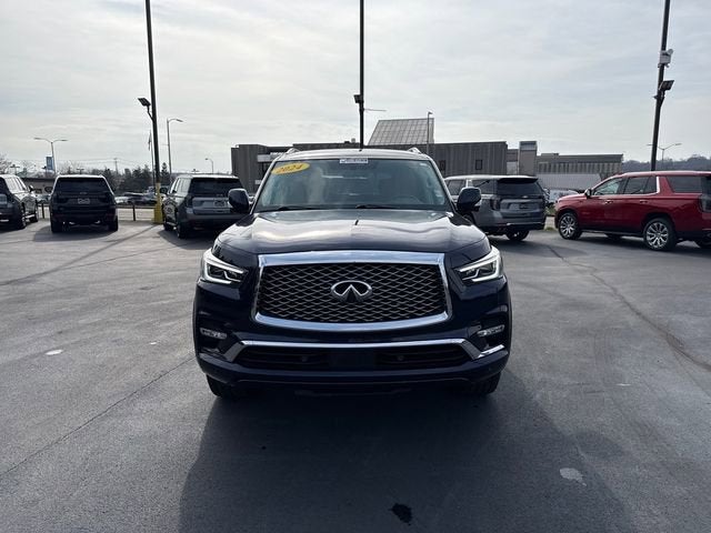2024 INFINITI QX80 LUXE