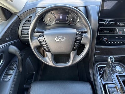 2023 INFINITI QX80 LUXE