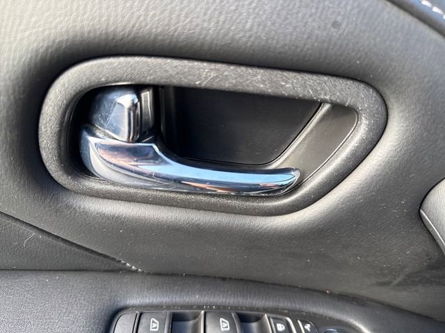 2023 INFINITI QX80 LUXE