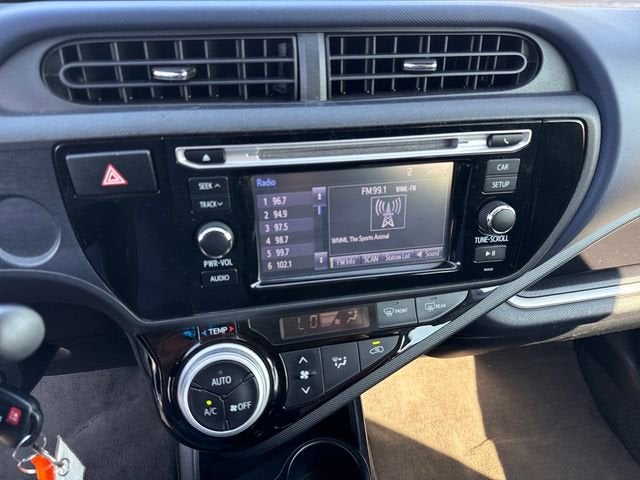 2015 Toyota Prius c One