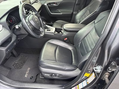 2019 Toyota RAV4 XLE Premium