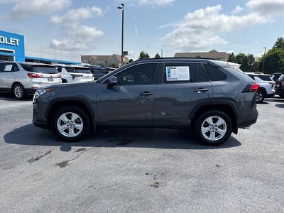 2020 Toyota RAV4 XLE