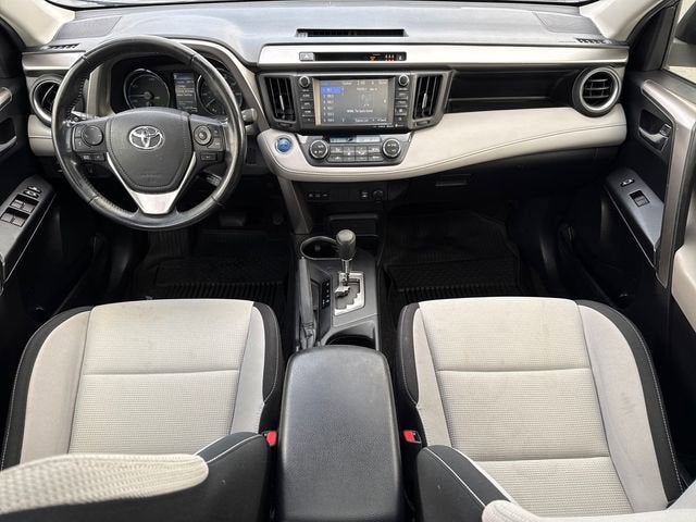 2018 Toyota RAV4 Hybrid LE Plus