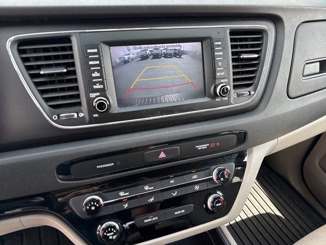 2020 Kia Sedona LX