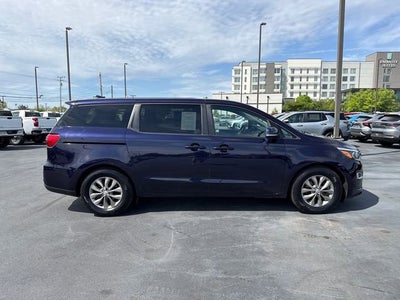 2020 Kia Sedona LX