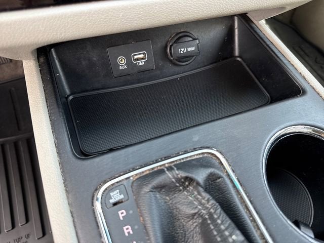 2020 Kia Sedona LX