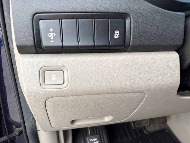 2020 Kia Sedona LX