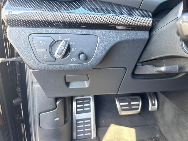 2022 Audi SQ5 Premium Plus