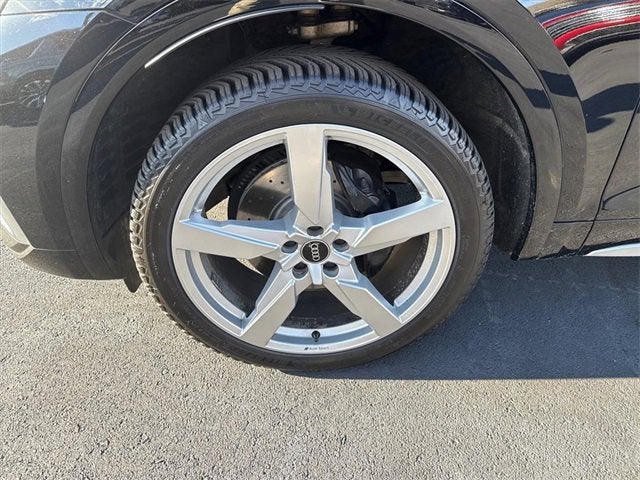 2022 Audi SQ5 Premium Plus